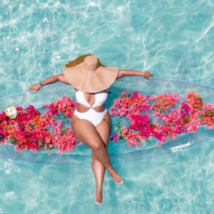 Float and Frame: Clear Kayaking
